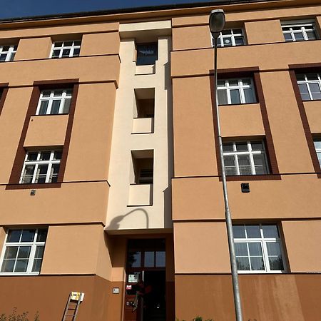 Apartman U Vystaviste Olomouc Eksteriør billede