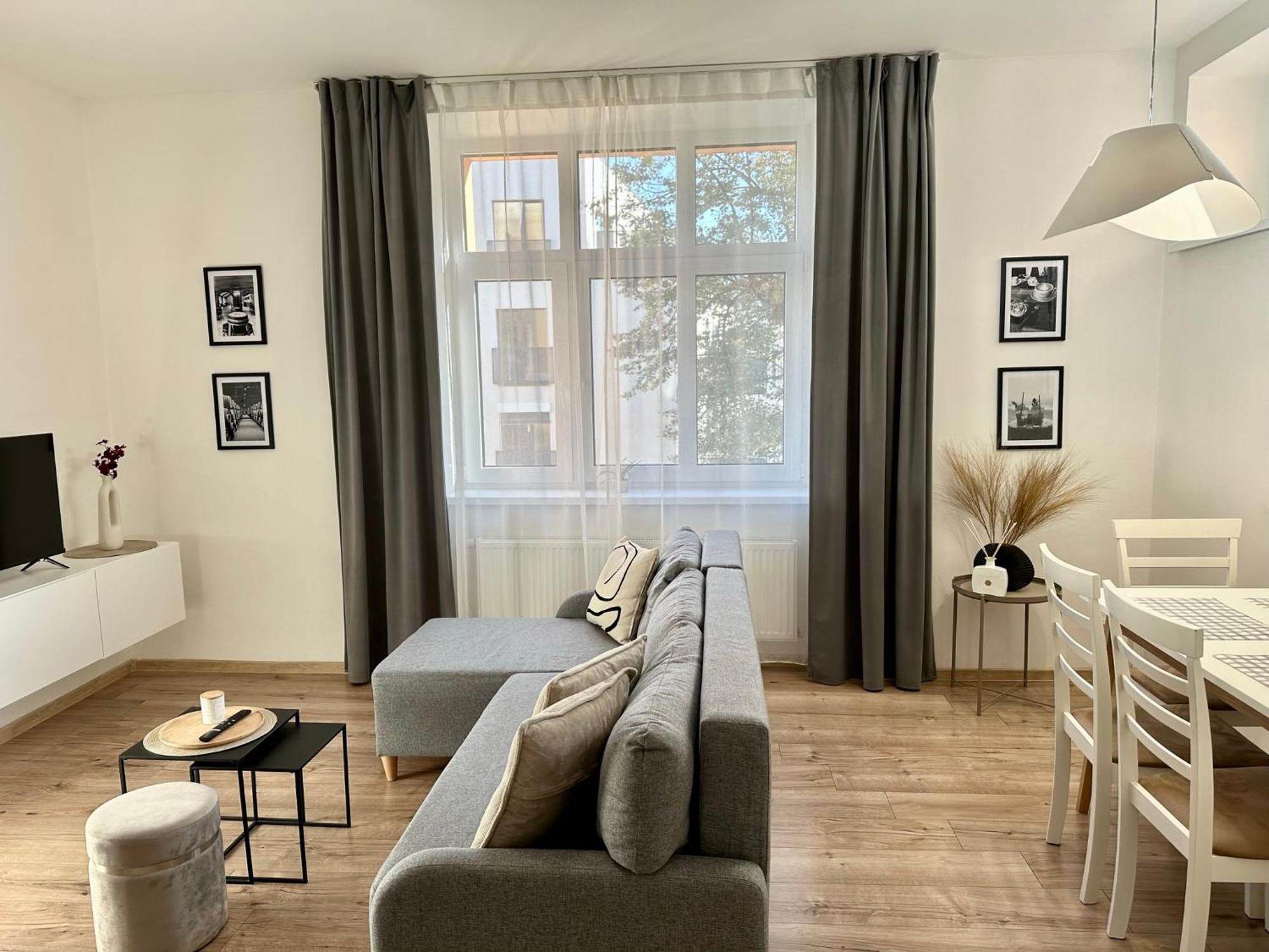 Apartman U Vystaviste Olomouc Eksteriør billede